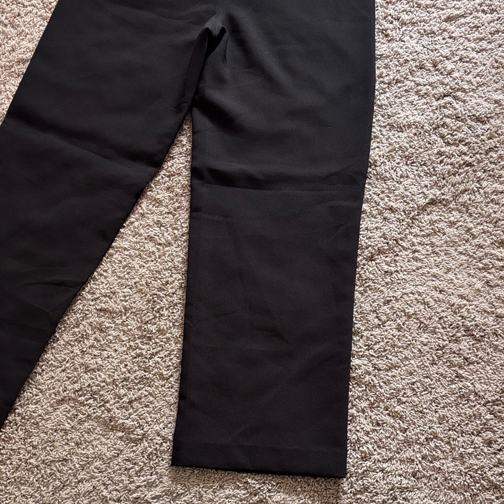 Old Navy Extra High Rise Classic Black Pants - Picture 16 of 16